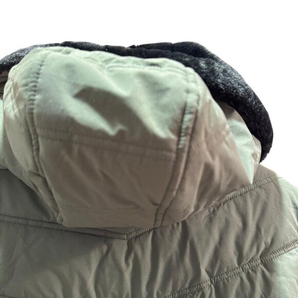 Nautica Jacket Womens Large Green Quilted Puffer Faux Fur Hood Water Resistant - Picture 11 of 14
